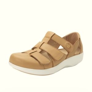 Alegria Treq Natural Shoes